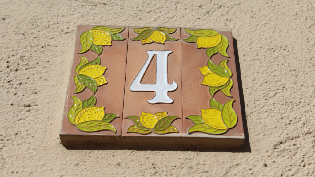 漢字kanji「四」(よん)kanji yon cuatro four 01